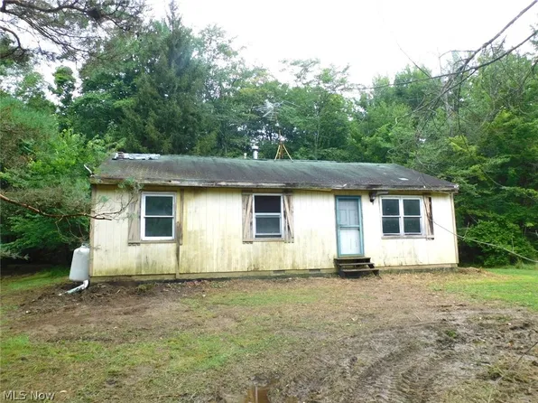 1577 Tompkins Rd, Dorset, OH 44032