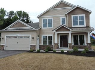 1377 Silverheel Run, Webster, NY 14580