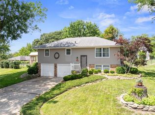 4016 S Crackerneck Rd, Independence, MO 64055