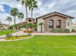 5660 S Gemstone Dr, Chandler, AZ 85249