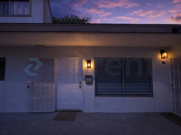 132 W 18th St APT 2, Merced, CA 95340