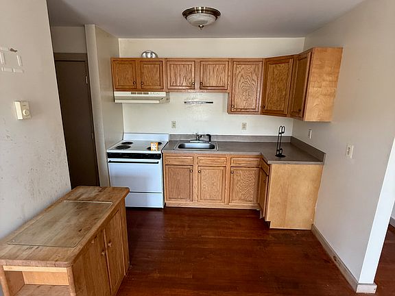 2nd image of 279 Main St #5
