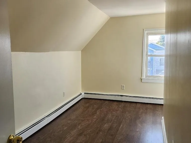 239 Magnolia Ave — Photo 8