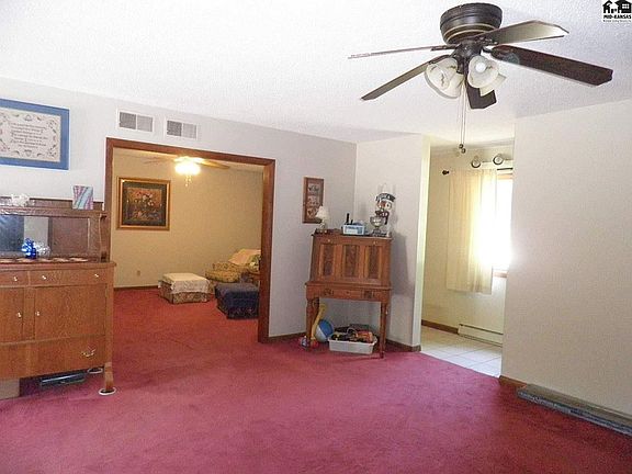 2nd image of 3 Williamson Dr