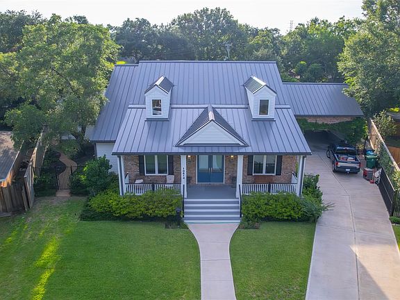 4th image of 10614 Moonlight Dr