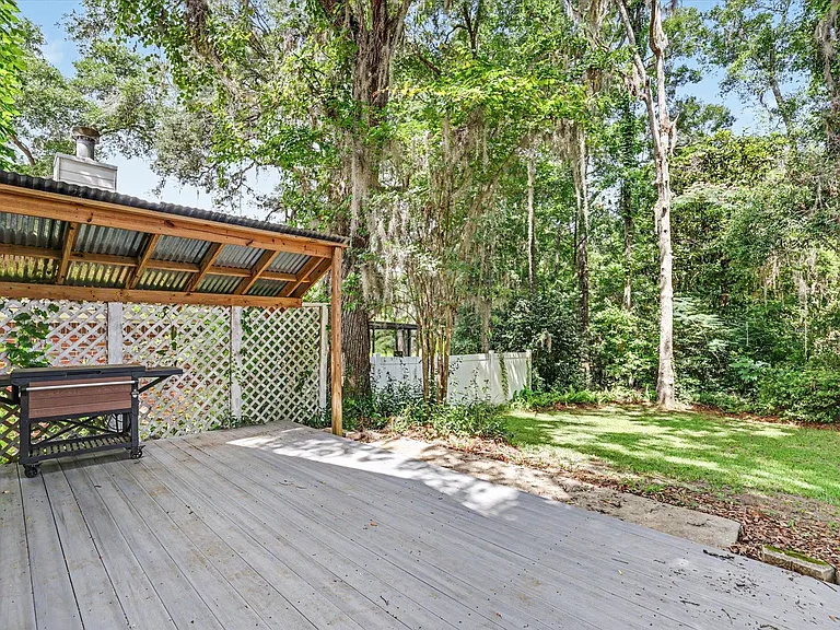 2576 Yarmouth Ln — Photo 30