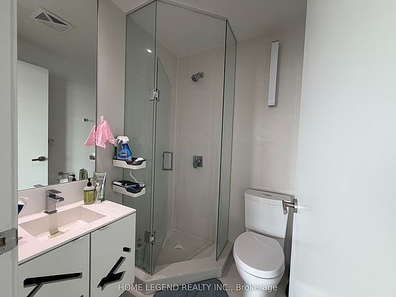 2nd image of 125 Peter St Unit 2602