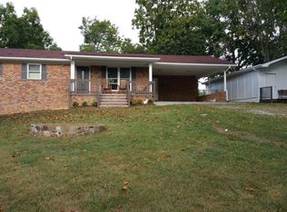 306 Dell Rd, Maryville, TN 37804