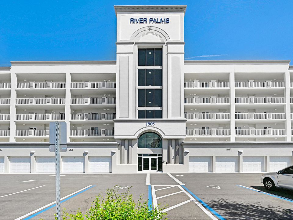 1st image of 1805 Riverside Dr #206