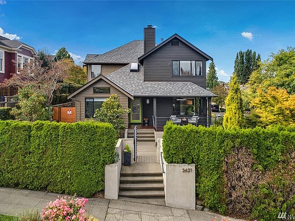 3rd image of 2621 1st Ave N