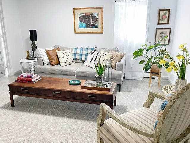 3 bed, 850 sqft, $2,600 — Photo 2