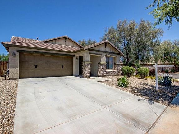 3rd image of 14192 W Larkspur Dr