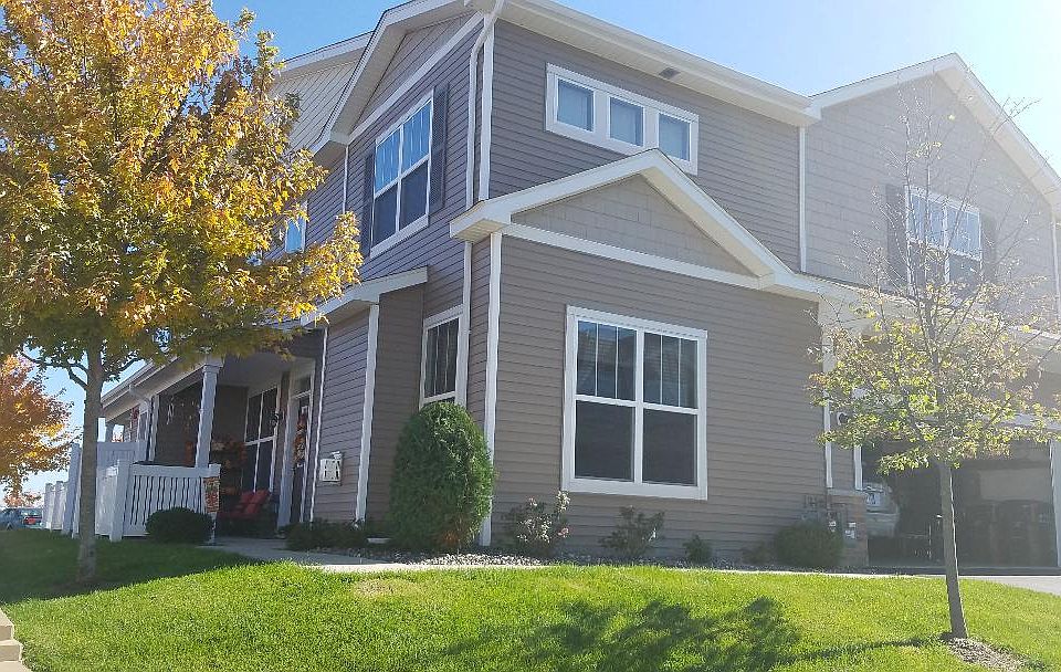 1st image of 1805 Columbia Ln Unit 8