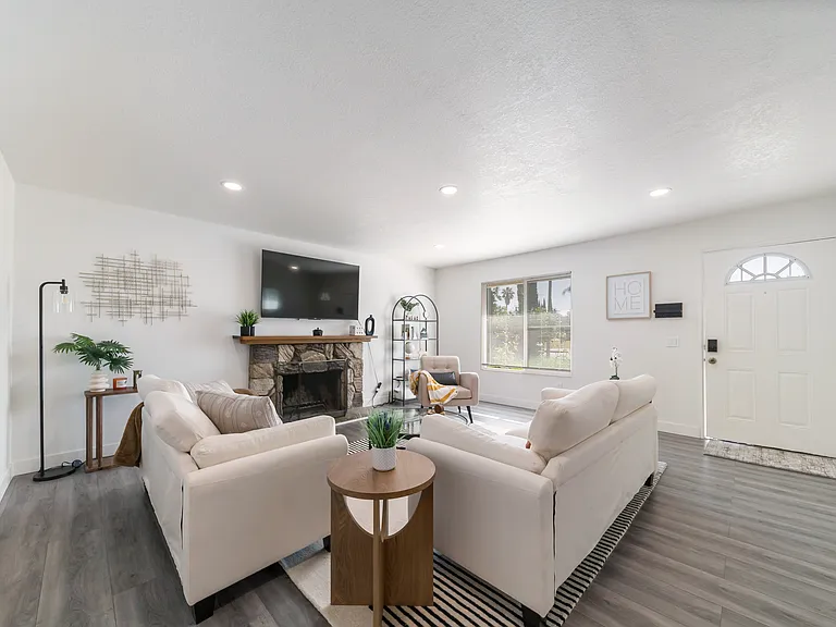 7676 Marine Ave — Photo 19