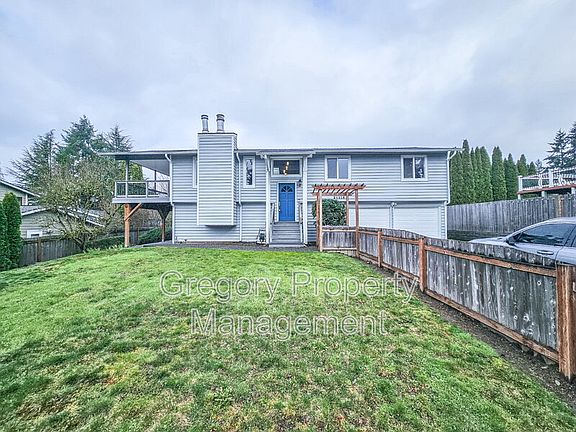 4th image of 21018 NE 16th St
