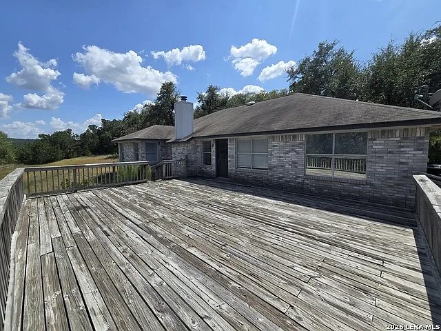 576 Gallagher Dr — Photo 5