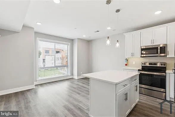 2531 N Front St #2 — Photo 2
