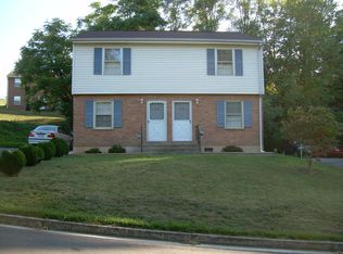 6126 Darby Rd, Roanoke, VA 24012