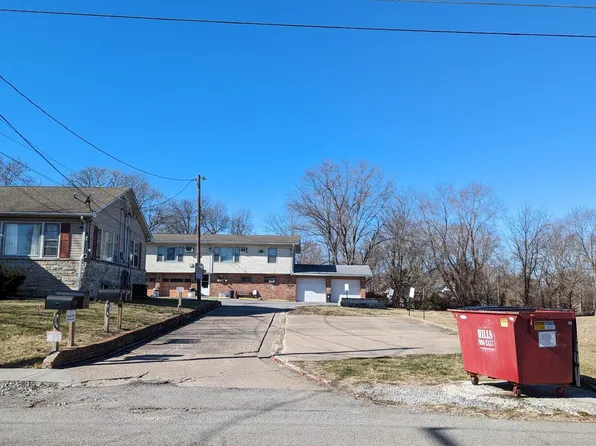 304 N Vicksburg St APT A, Marion, IL 62959