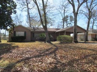 5645 Camellia Dr, Beaumont, TX 77706