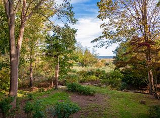 205 Marshall Ave, Guilford, CT 06437