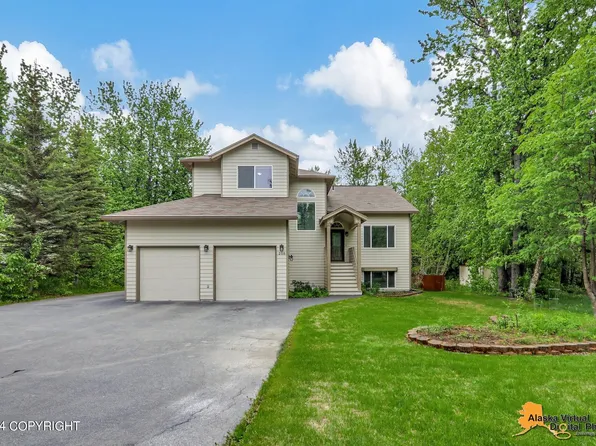 218 E Bridge Stone Dr, Wasilla, AK 99654