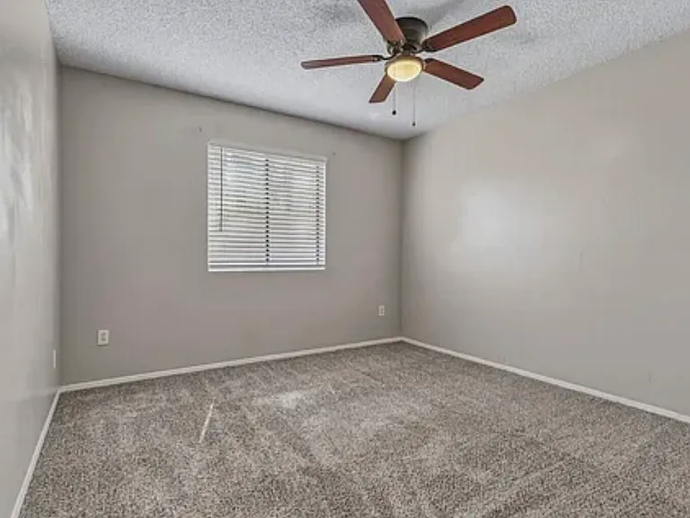 645 W Rio Salado Pkwy #101 — Photo 11