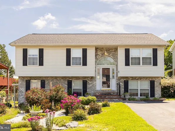 63 Riflemen Ln, Winchester, VA 22601