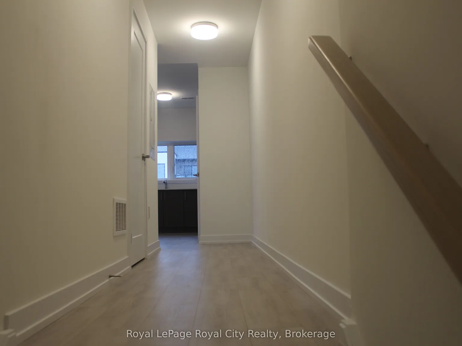 2 bed, $2,450 — Photo 4