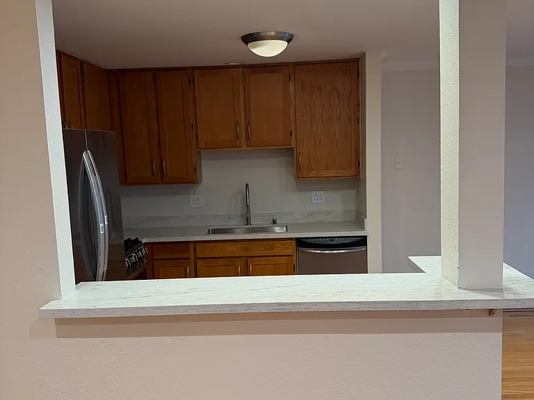 61 Rondel Pl #61 — Photo 2