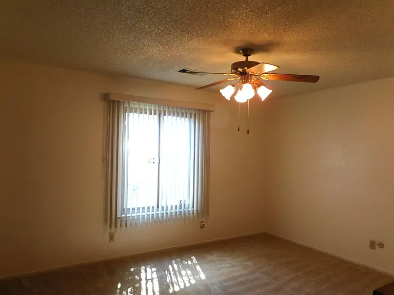 9214 E Belmont Ave — Photo 7