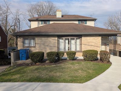 11295 Highpoint Dr, Pittsburgh, PA, 15235