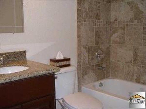 4th image of 28477 Winterdale Dr