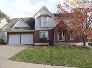 9723 N Cherry St, Kansas City, MO 64155