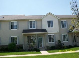 105 Foxglove Ct, Romeoville, IL 60446