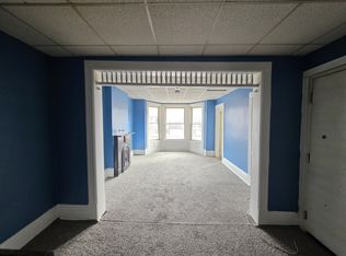 329 3rd St APT 3, Troy, NY 12180