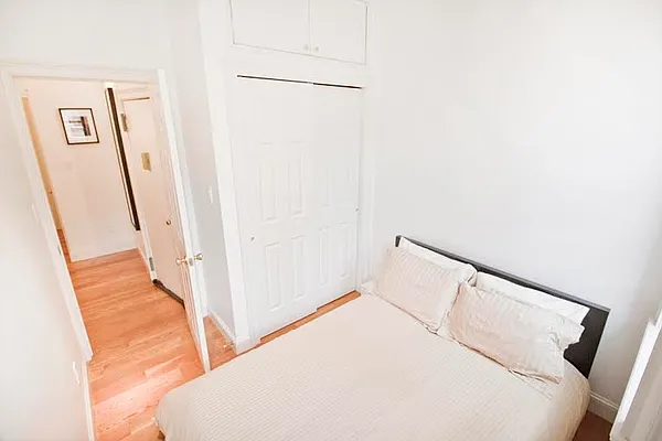 Rented by GRA Holdings | media 13
