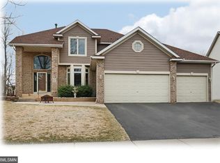 9317 Tewsbury Gate N, Maple Grove, MN 55311