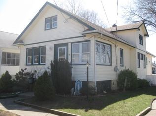 89 Terhune Ave, Passaic, NJ 07055