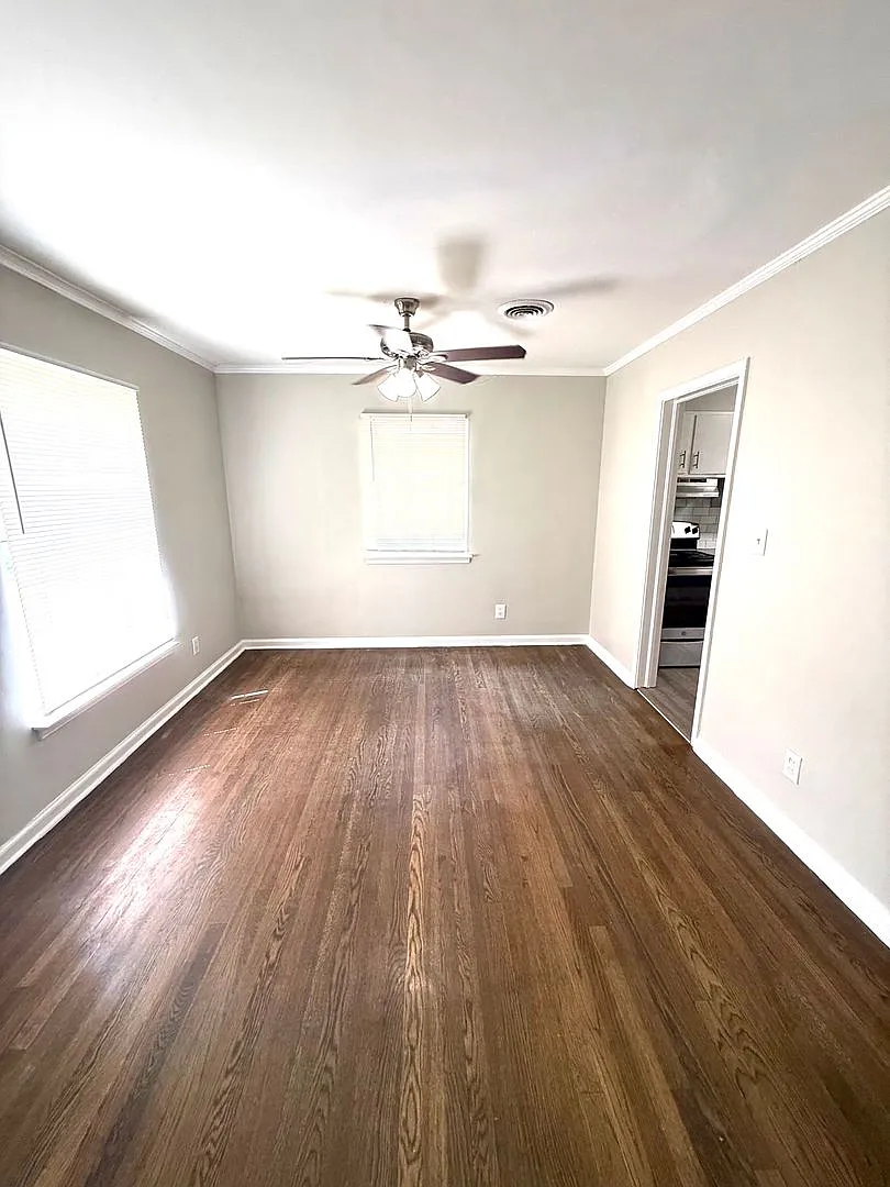 3 bed, 2.0 bath, 1545 sqft, $1,395 — Photo 3