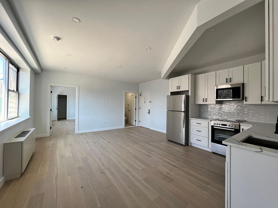 1st image of 166 Hillside Ave #1A