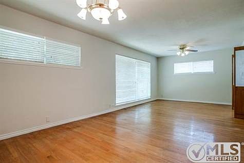 5th image of 10411 Lanshire Dr