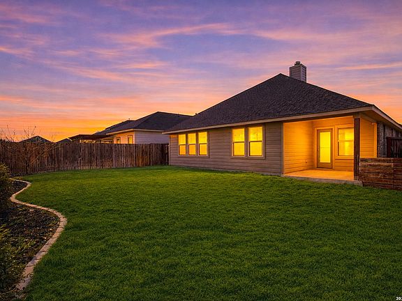 3rd image of 14406 RIFLEMAN RD