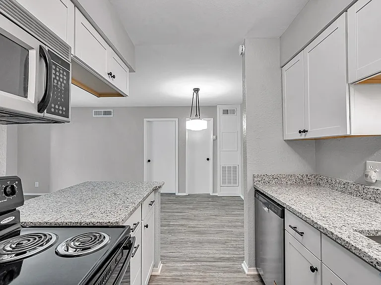 4700 Boulder Dr #1206 — Photo 36