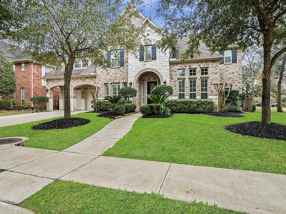 1st image of 9210 Turtle Pond Ln