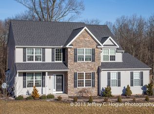 164 Avondale Dr, Birdsboro, PA 19508