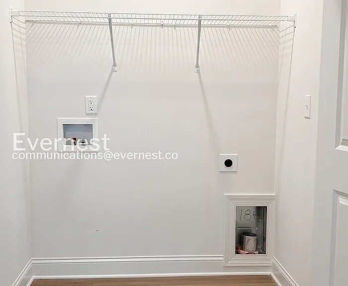 106 Elwood St — Photo 17