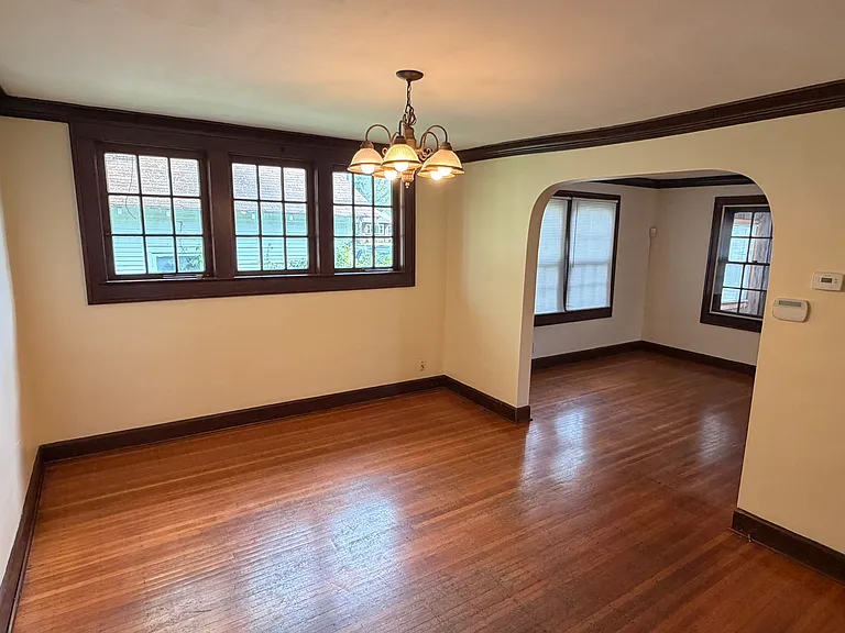 4330 Boulevard Pl — Photo 6