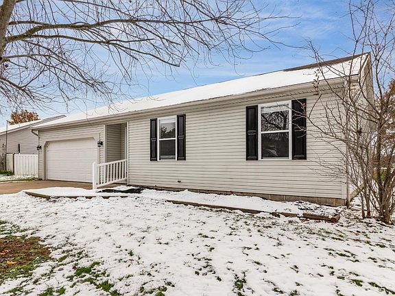 3rd image of 114 Tammera Ln