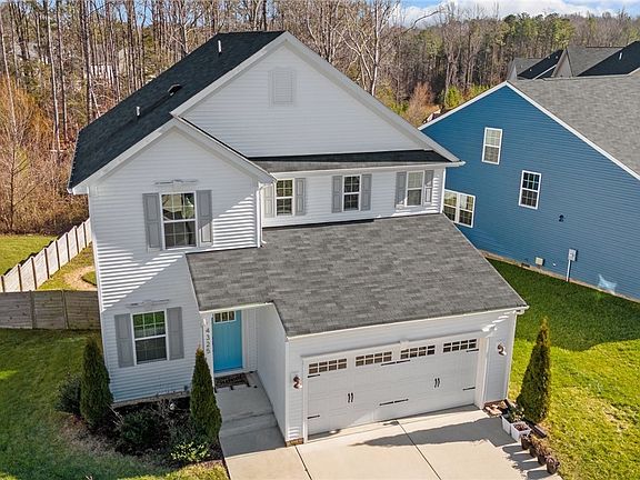 2nd image of 4325 Kenmare Ln